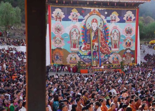 8 days Paro Tschechu Festival