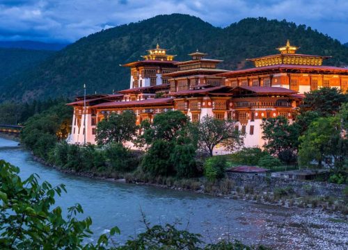 Planning a Group Getaway in 2025?